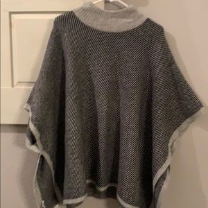 Medium Tipped Poncho